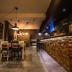 Guest house Pod Kolumnami 3*