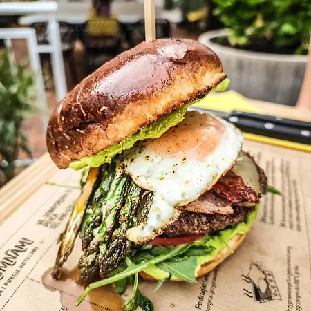 ゲストハウス Pod Kolumnami Pilica