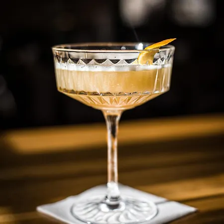 ゲストハウス Pod Kolumnami 3*