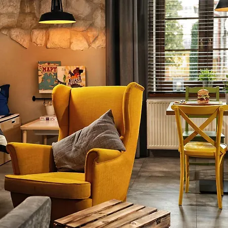 科伦纳米旅馆 招待所 3*