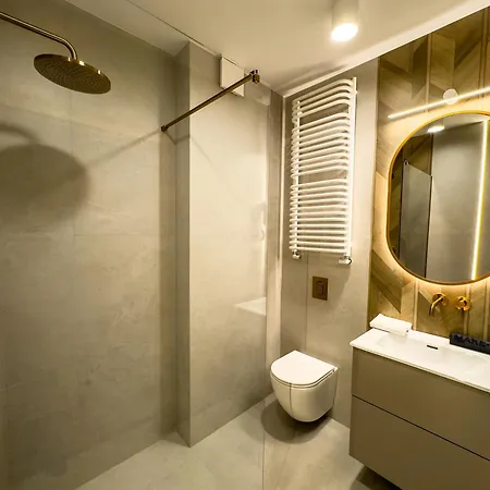 招待所 科伦纳米旅馆 Pilica