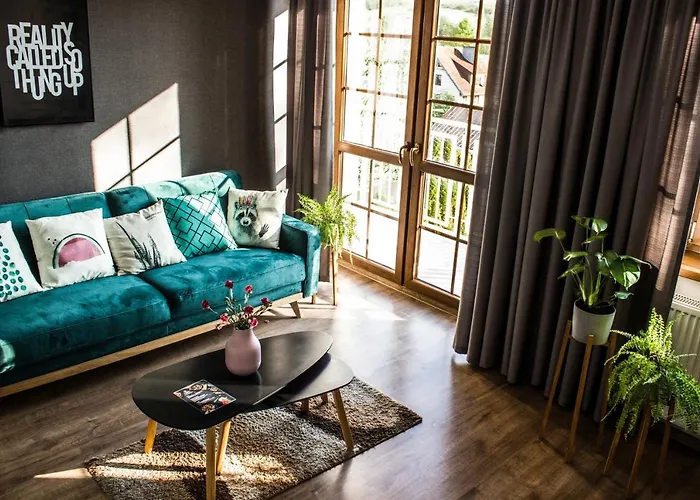 Pod Kolumnami Pensión 3*