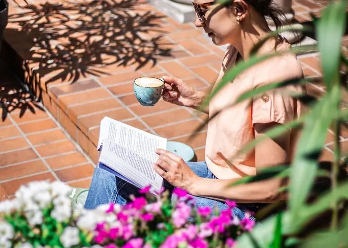 科伦纳米旅馆 3*