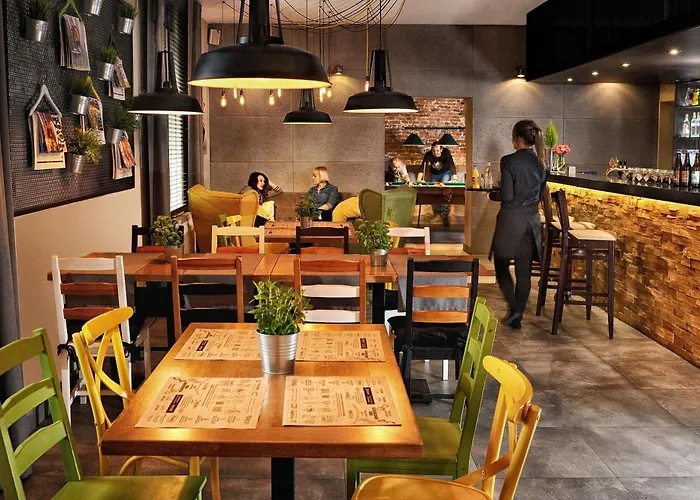 科伦纳米旅馆 3* Pilica