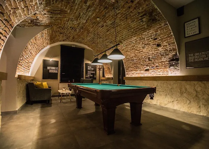 Pod Kolumnami Pensión Pilica